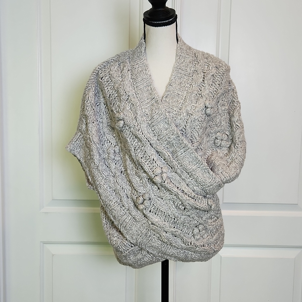 Anthropologie Sleeping On Snow‎ Light Gray Cable Knit Sweater XS/S - Picture 2 of 13